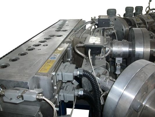 915mm 1220mm Muurcomité WPC van het Raadsmachine/Venster Profiel die Machine 55kw, 37 KW maken