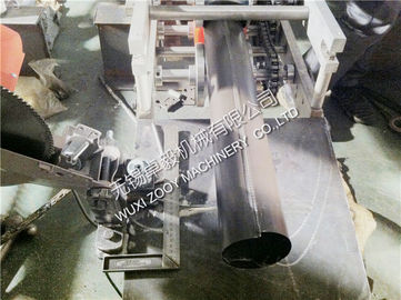 Semi - geautomatiseerd metaal om Downspout Broodje die Machine met 11 Posten vormen