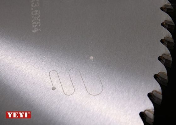 Aangepast TCT Cirkelzaagblad voor Scherp Metaal, Roestvrij staal 450mm