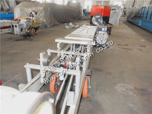 Beweegbare Vierkante downspout machine, 3KW het broodje die van het bladmetaal machines vormen
