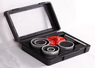 Het bimetaalgat van het Wolframcarbide zag Snijder 2 duim 67mm 83mm met Aluminiumplaat plaatsen